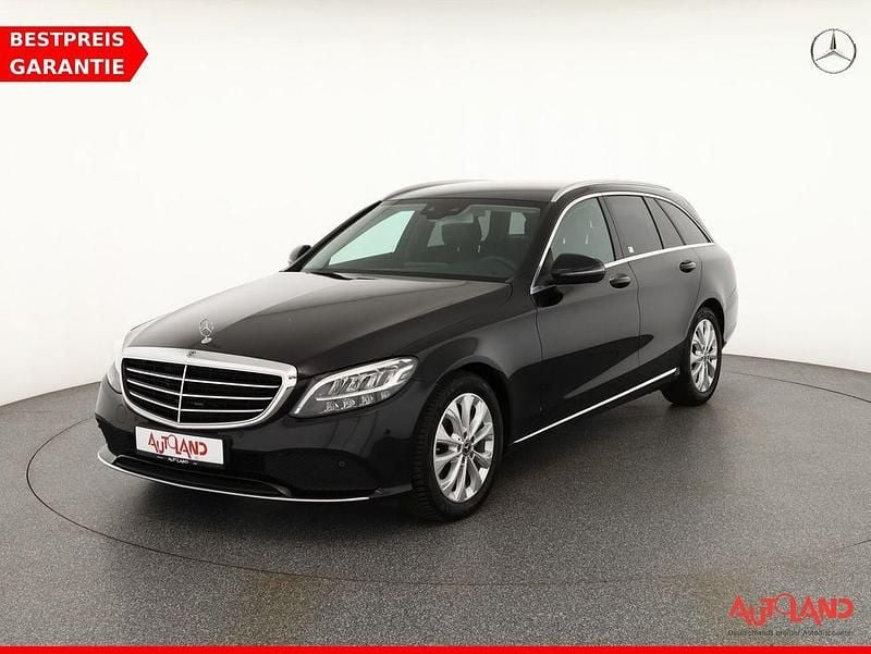 Schwarz Gebraucht 2019 Mercedes C220 Kombi | 28.890 € (Fairer Preis) - Bild 1/4