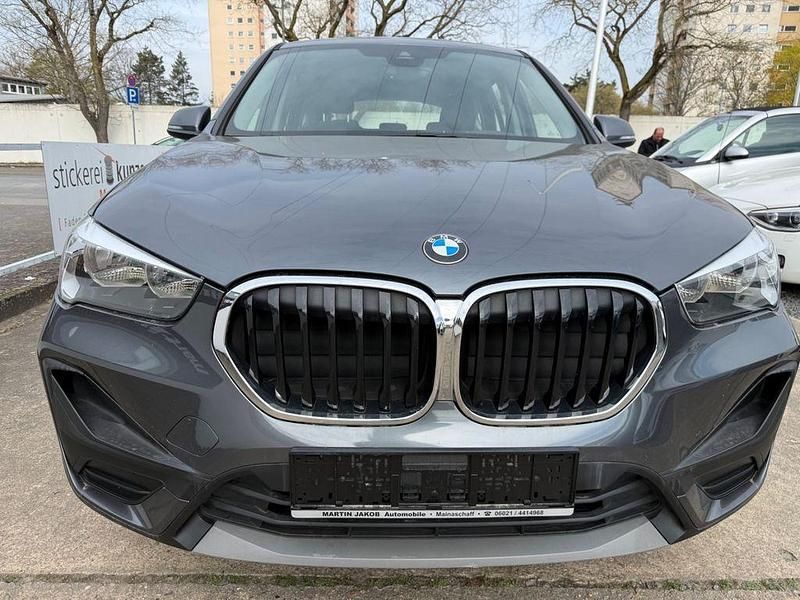 Gebraucht BMW X1 Advantage 150 PS (110 kW) 2021 Grau SUV