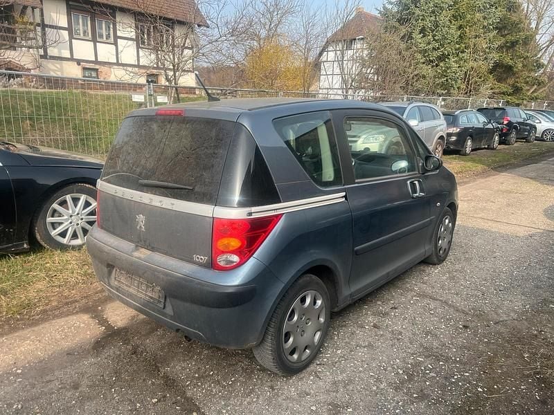 Gebraucht Peugeot 1007 75 PS (55 kW) 2007 Grau Van / Kleinbus