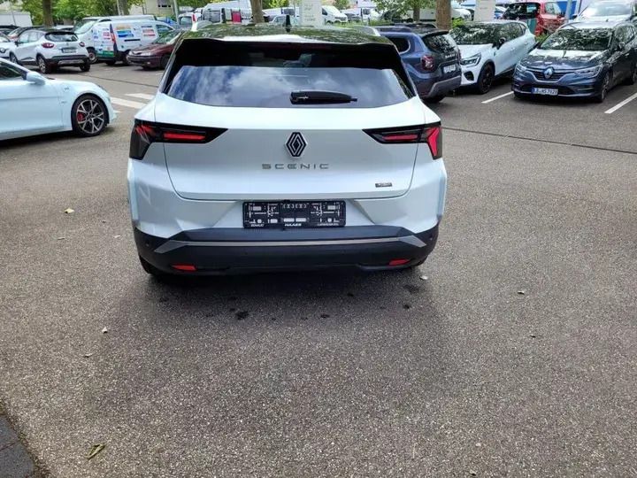 Gebraucht Renault Scenic E-Tech Iconic 160 kW (218 PS) 2024 Weiß SUV