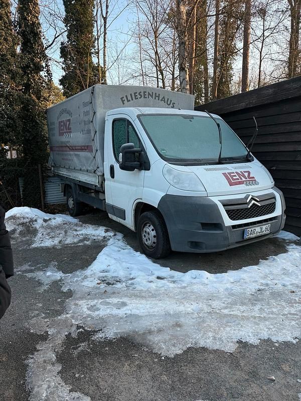 Weiß Gebraucht 2010 Citroën Jumper Van / Kleinbus | 4.600 € - Bild 1/4