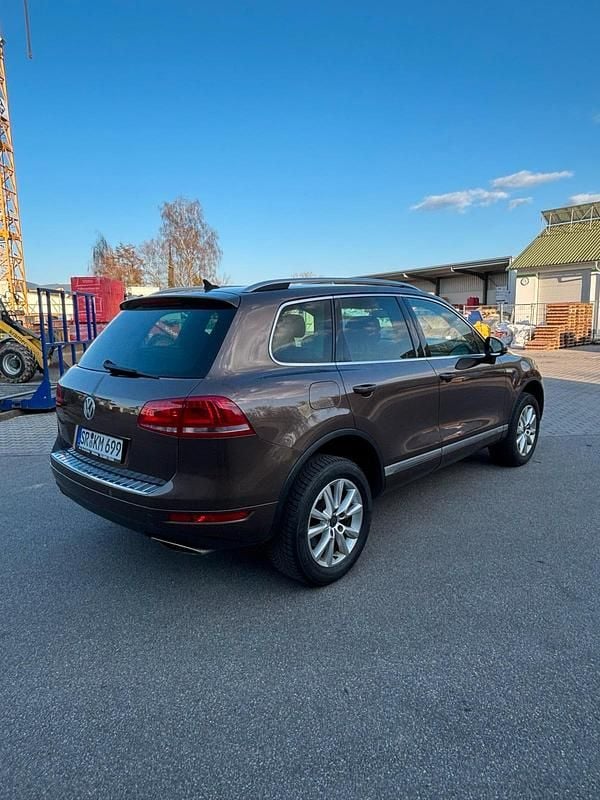 Gebraucht VW Touareg 245 PS (180 kW) 2012 Braun SUV
