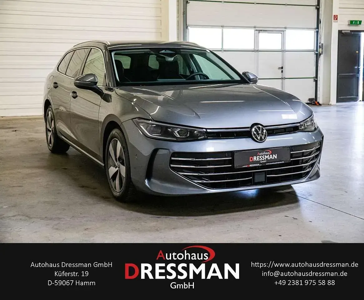 Gebraucht VW Passat Business 150 PS (110 kW) 2025 Diabasgrau metallic Kombi