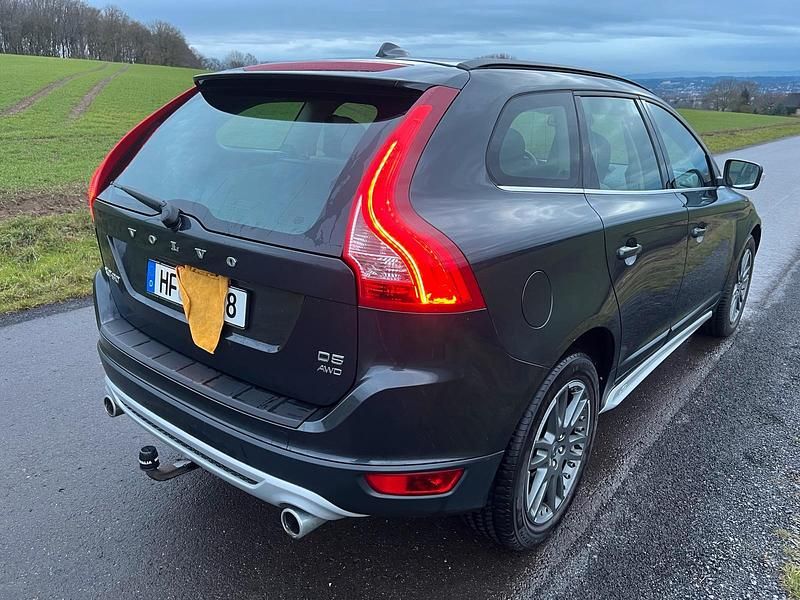 Gebraucht Volvo XC60 R-Design 200 PS (147 kW) 2010 Grau SUV