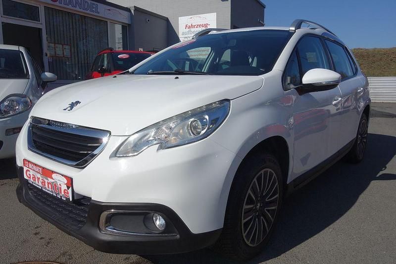 Gebraucht Peugeot 2008 Active 92 PS (67 kW) 2015 Weiß SUV