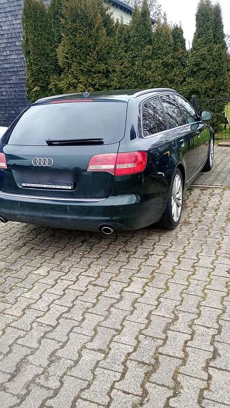 Gebraucht Audi A6 239 PS (175 kW) 2010 Grün Kombi