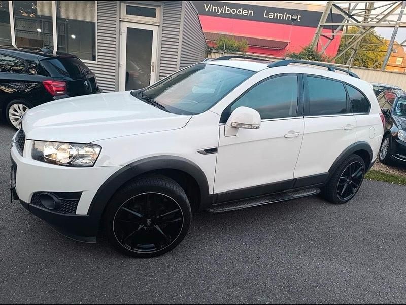 Gebraucht Chevrolet Captiva 167 PS (122 kW) 2012 Weiß SUV