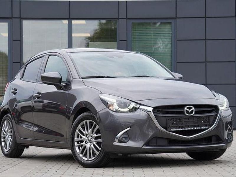Andere Gebraucht 2017 Mazda 2 Limousine | 9.990 € - Bild 1/4