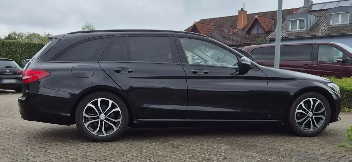 Gebraucht Mercedes 220 170 PS (125 kW) 2016 Schwarz Kombi