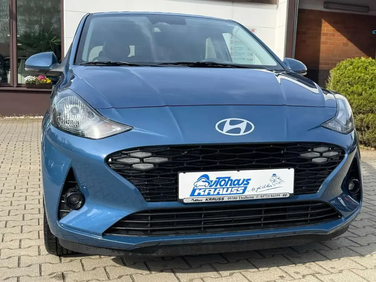 Neu Hyundai i10 Edition+ 63 PS (46 kW) 2025 Vibrant blue Kleinwagen