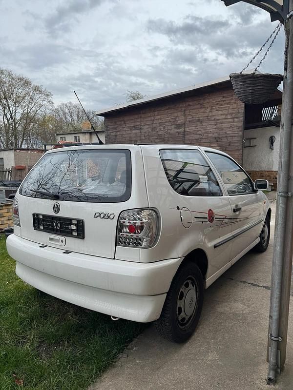 Gebraucht VW Polo 50 PS (36 kW) 1997 Weiß Kleinwagen
