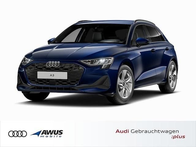 Navarrablau metallic Gebraucht 2025 Audi A3 Ambiente Limousine | 33.890 € (Superpreis) - Bild 1/4
