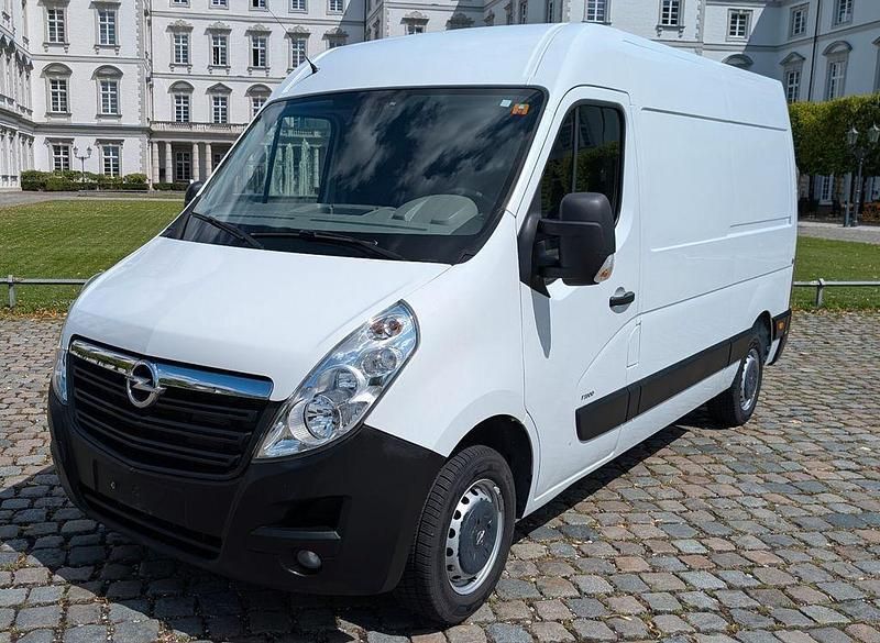 Weiß Gebraucht 2015 Opel Movano Van | 13.890 € (Superpreis) - Bild 1/4