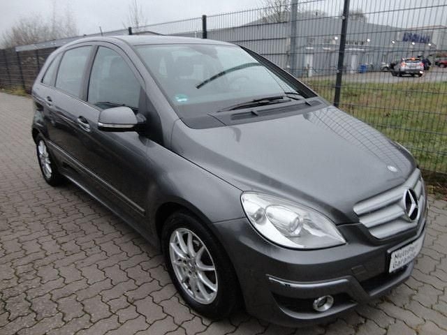 Gebraucht Mercedes B160 95 PS (69 kW) 2010 Grau Van / Kleinbus