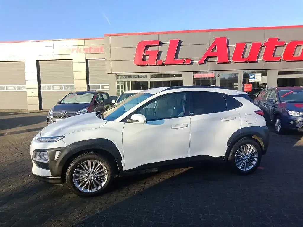 Gebraucht Hyundai Kona 120 PS (88 kW) 2020 Weiß SUV