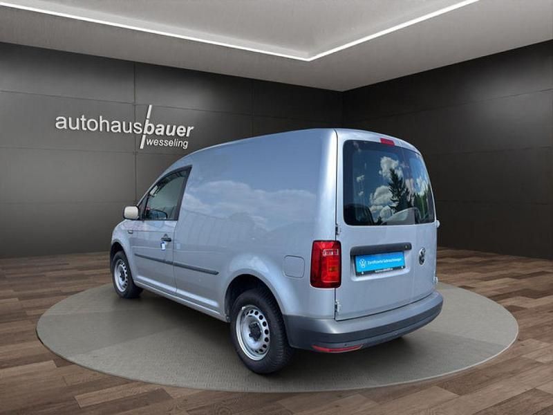 Gebraucht VW Caddy 102 PS (75 kW) 2020 Silber / reflexsilber (metallic) Van / Kleinbus