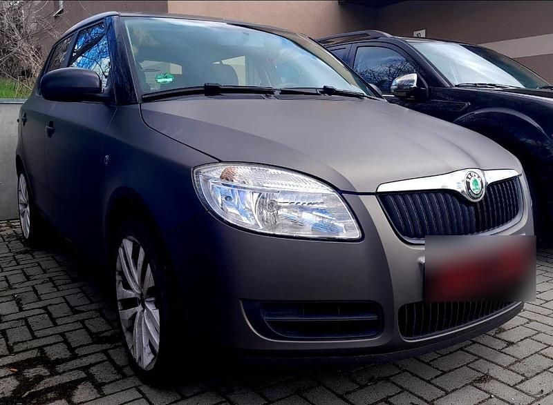 Beige Gebraucht 2009 Skoda Fabia Cool Edition Kleinwagen | 3.995 € (Teuer) - Bild 1/4
