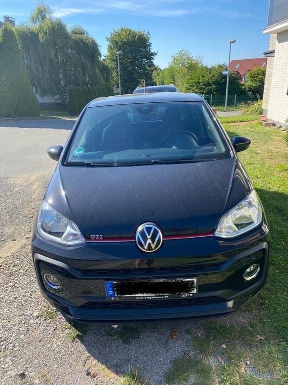 Schwarz Gebraucht 2020 VW up! Beats Kleinwagen | 12.000 € (Guter Preis) - Bild 1/4
