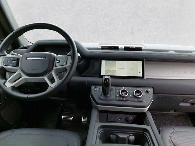Gebraucht Land Rover Defender S 200 PS (147 kW) 2023 Carpathian grey (metallic) SUV