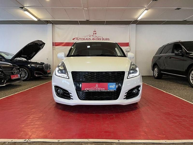 Gebraucht Suzuki Swift Basic 94 PS (69 kW) 2014 Weiß Kleinwagen