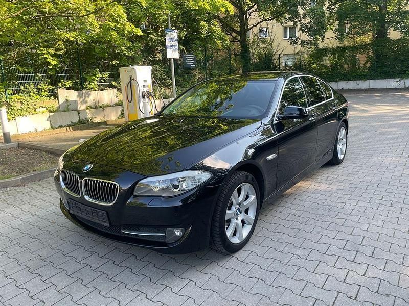 Gebraucht BMW 525 218 PS (160 kW) 2013 Schwarz Limousine