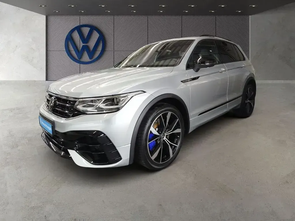 Gebraucht VW Tiguan R 320 PS (235 kW) 2023 Silber SUV