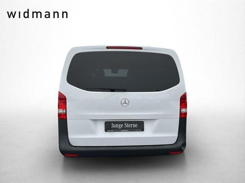 Gebraucht Mercedes Vito 136 PS (100 kW) 2022 Arktikweiss Van