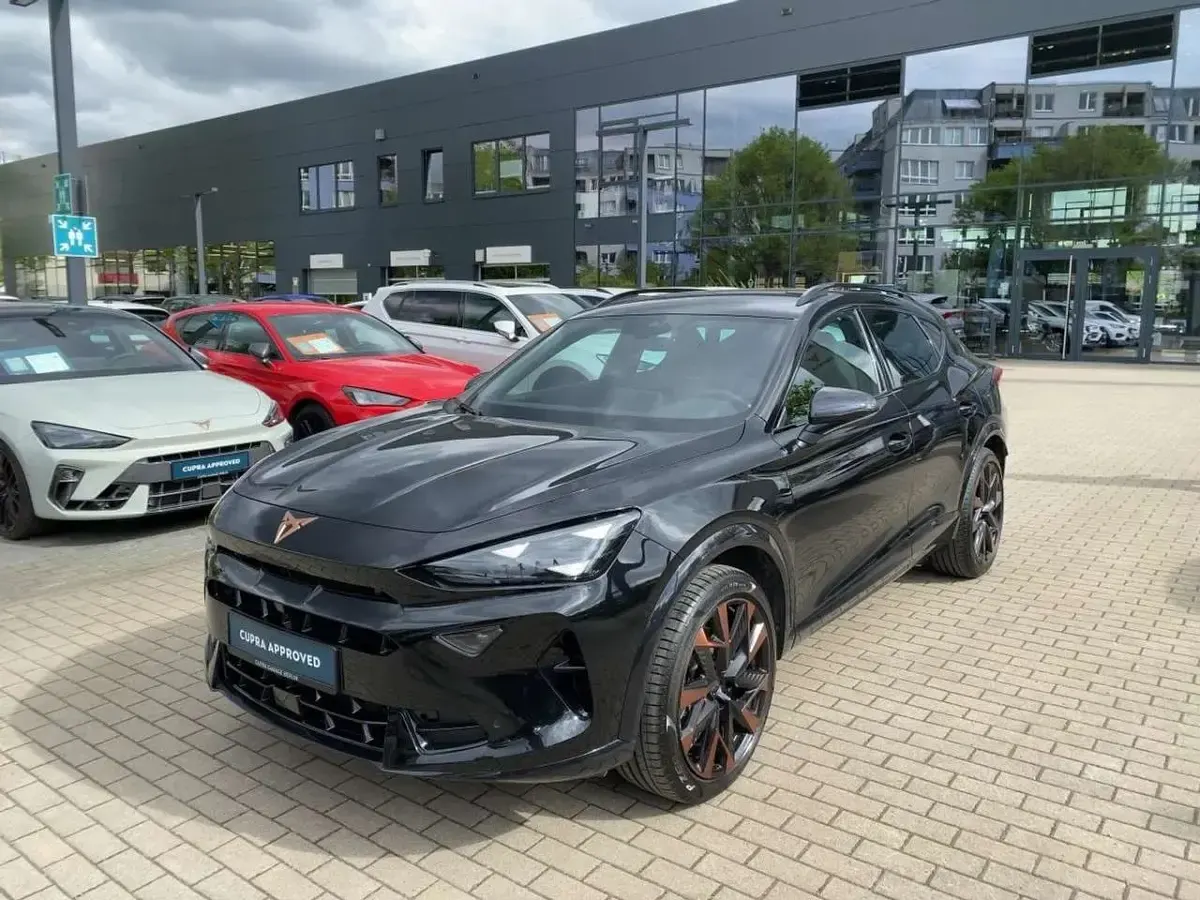 Gebraucht Cupra Formentor 150 PS (110 kW) 2024 Midnight schwarz metallic SUV