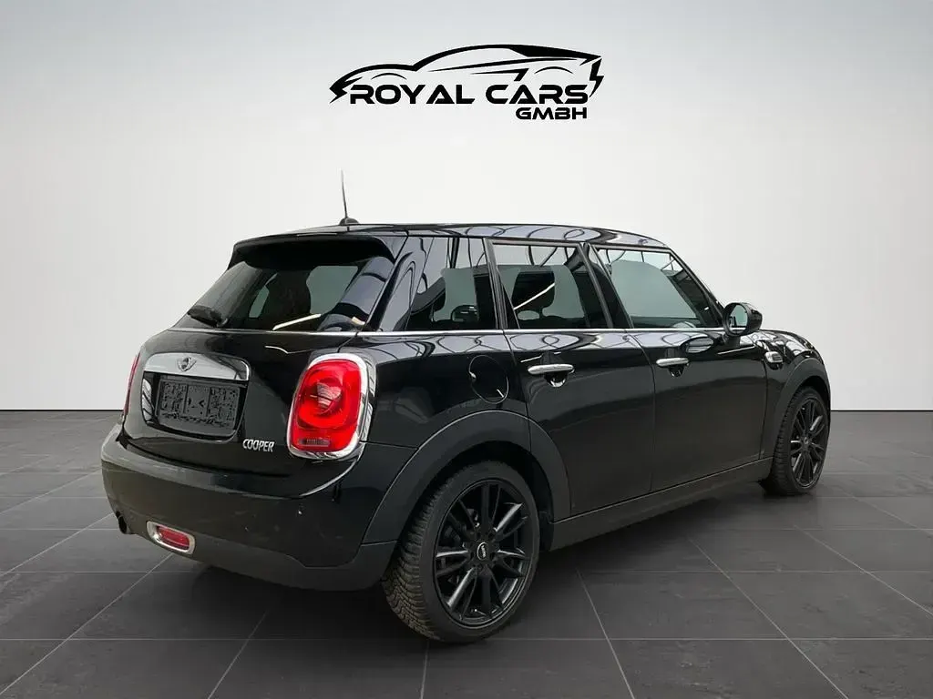 Gebraucht Mini Cooper 136 PS (100 kW) 2016 Schwarz Kleinwagen