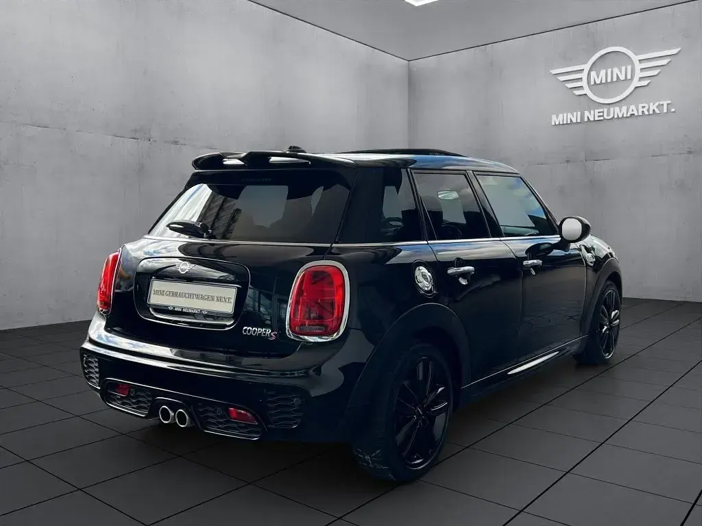 Gebraucht Mini Cooper S 192 PS (141 kW) 2018 Schwarz Kleinwagen