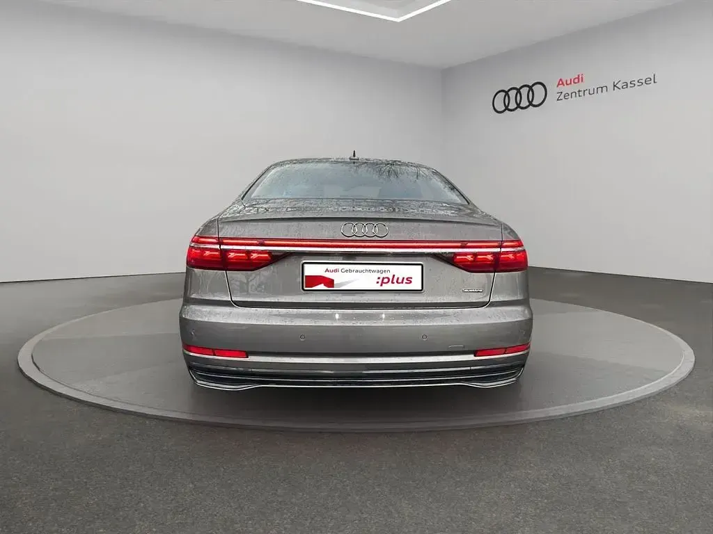 Gebraucht Audi A8L Ambiente 286 PS (210 kW) 2023 Terragrau metallic Limousine