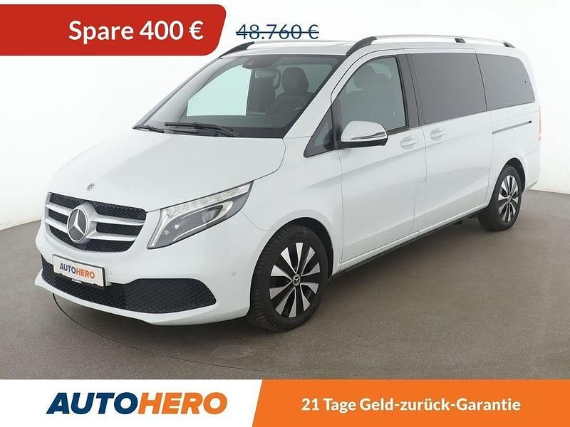 Weiß Gebraucht 2022 Mercedes V250 Van / Kleinbus | 48.360 € (Guter Preis) - Bild 1/3