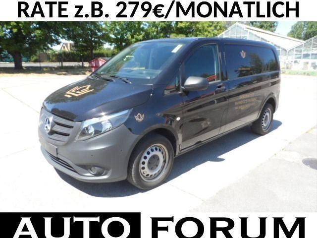 Schwarz Gebraucht 2021 Mercedes Vito Van / Kleinbus | 29.990 € (Guter Preis) - Bild 1/4