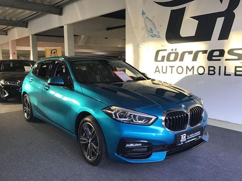Gebraucht BMW 118 Sport Line 136 PS (100 kW) 2021 Blau Kleinwagen
