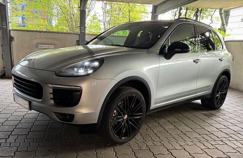 Silber Gebraucht 2015 Porsche Cayenne S SUV | 29.900 € (Fairer Preis) - Bild 1/4