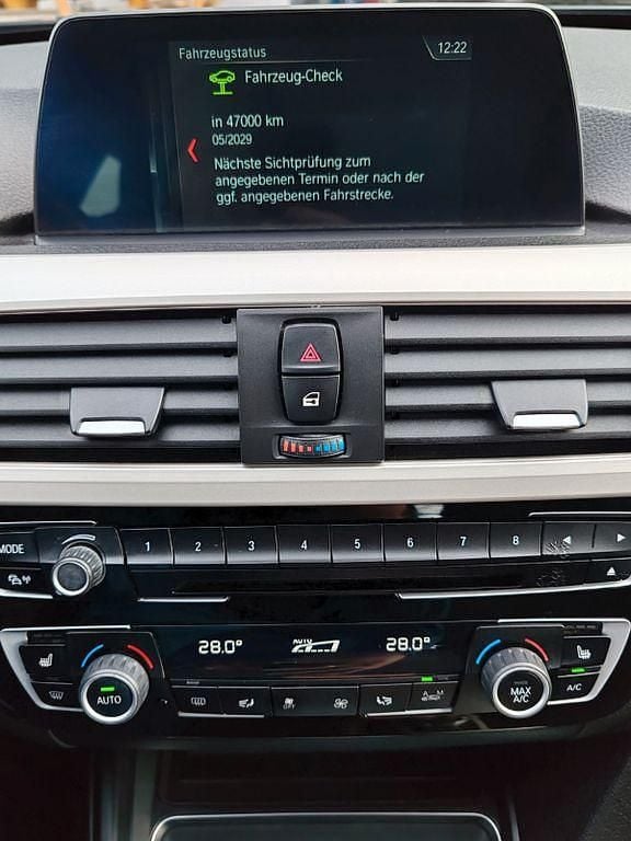 Gebraucht BMW 320 190 PS (139 kW) 2018 Schwarz Kombi