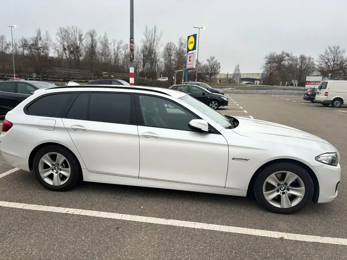Gebraucht BMW 525 218 PS (160 kW) 2015 Weiß Kombi