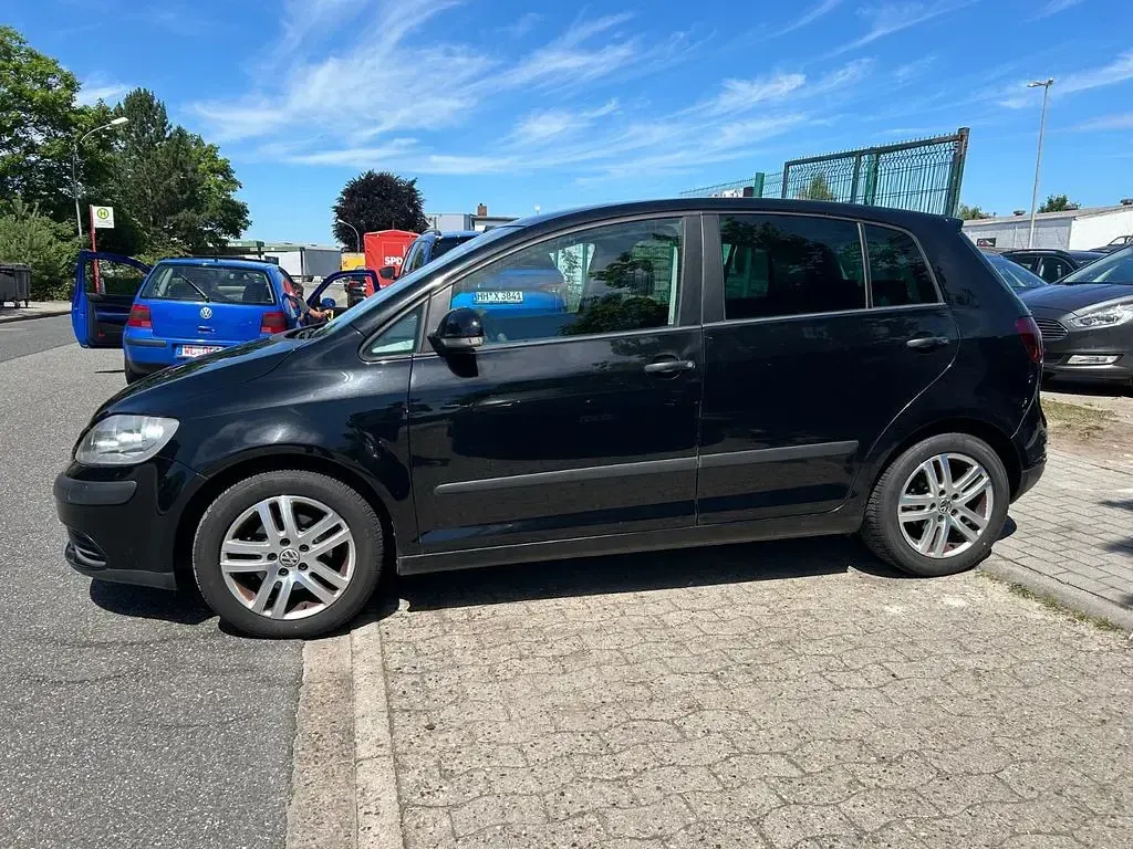 Gebraucht VW Golf IV Trendline 75 PS (55 kW) 2005 Schwarz Limousine