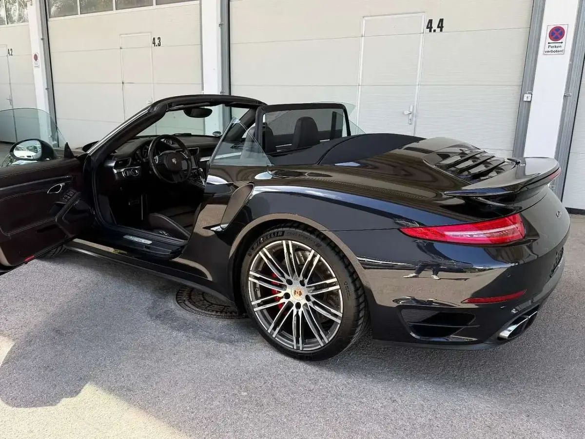 Gebraucht Porsche 991 521 PS (383 kW) 2014 Basaltschwarz Cabrio