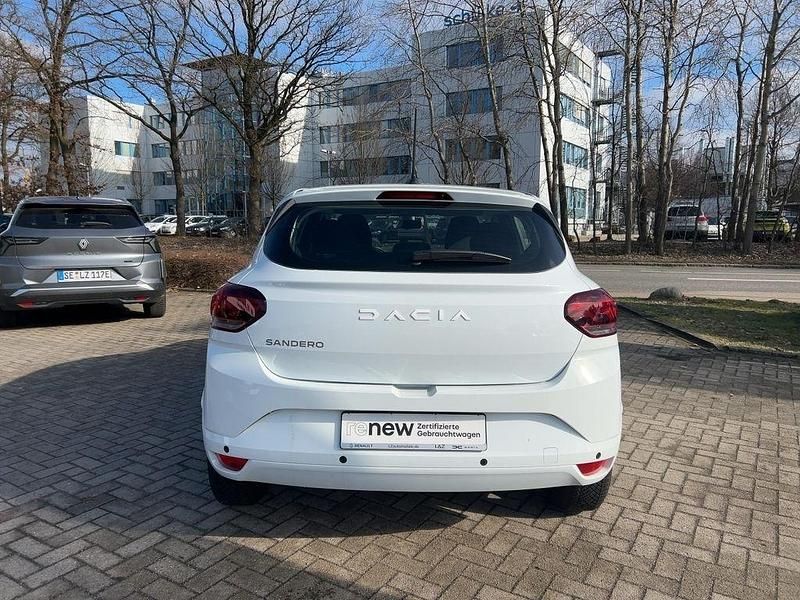 Gebraucht Dacia Sandero Expression 91 PS (66 kW) 2024 Weiß Limousine