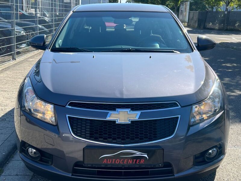 Gebraucht Chevrolet Cruze 163 PS (119 kW) 2012 Grau Limousine