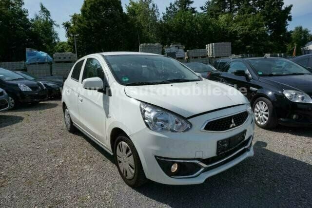 Weiß Gebraucht 2019 Mitsubishi Space Star Basis Kleinwagen | 4.399 € (Superpreis) - Bild 1/4
