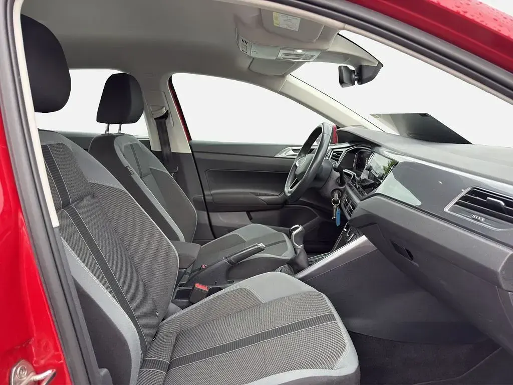 Gebraucht VW Polo Style 95 PS (69 kW) 2022 Kings red metallic Kleinwagen