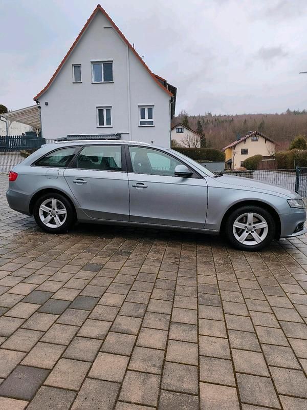 Gebraucht Audi A4 160 PS (117 kW) 2008 Grau Kombi