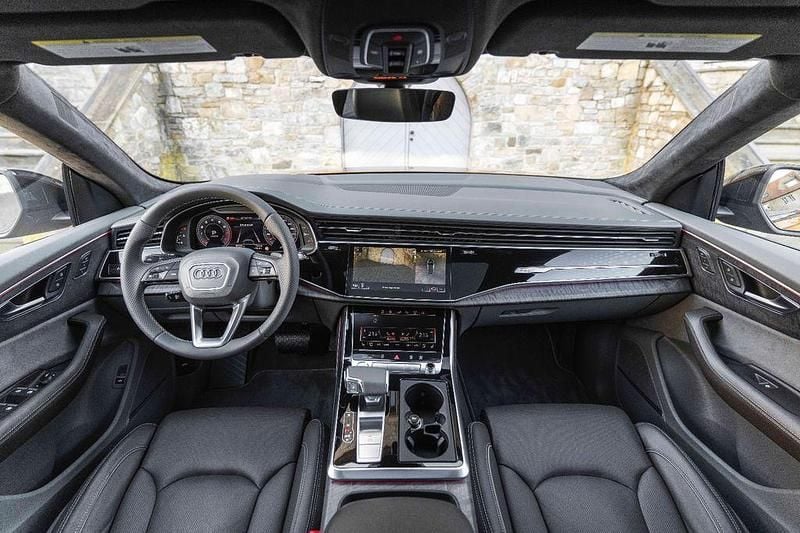 Gebraucht Audi Q8 S-Line 340 PS (250 kW) 2020 Orange SUV