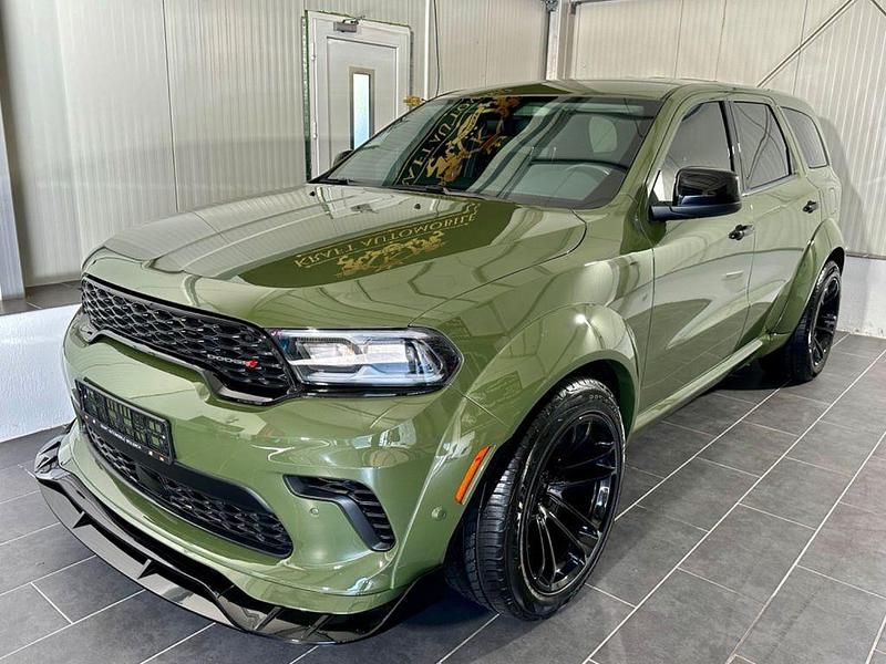 Grau Gebraucht 2022 Dodge Durango SUV | 48.900 € (Fairer Preis) - Bild 1/4