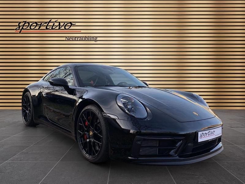 Schwarz Gebraucht 2024 Porsche 911 Carrera 4 GTS Coupé | 157.900 € (Guter Preis) - Bild 1/4