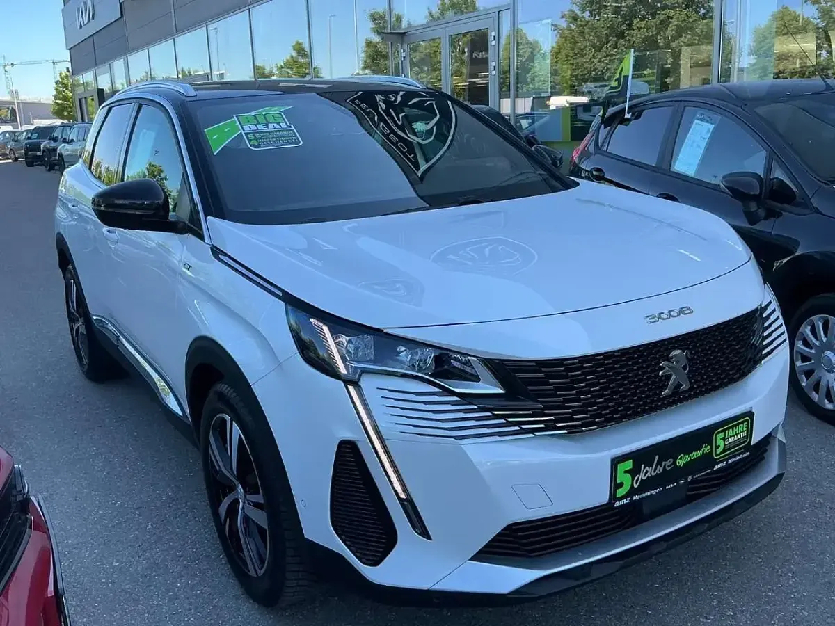 Gebraucht Peugeot 3008 GT 131 PS (96 kW) 2023 Weiss perl SUV