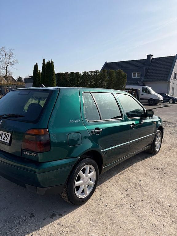Gebraucht VW Golf III 75 PS (55 kW) 1997 Grün Limousine