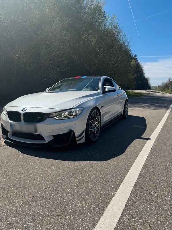 Weiß Gebraucht 2017 BMW M4 Competition Edition Coupé | 60.999 € (Fairer Preis) - Bild 1/4